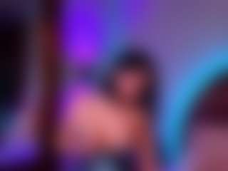 renataa-black's Live Sex Cam Show