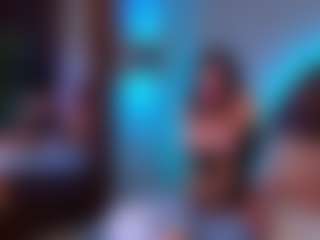 renataa-black's Live Sex Cam Show