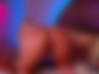 renataa-black's Live Sex Cam Show