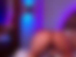 renataa-black's Live Sex Cam Show