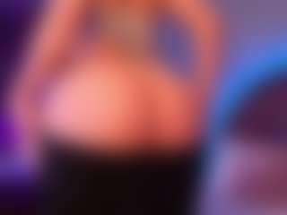 renataa-black's Live Sex Cam Show