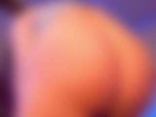 renataa-black's Live Sex Cam Show