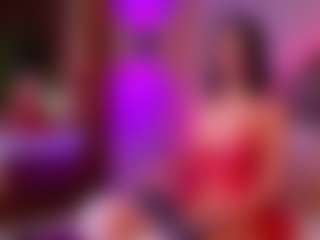 renataa-black MILF webcam performer live streaming