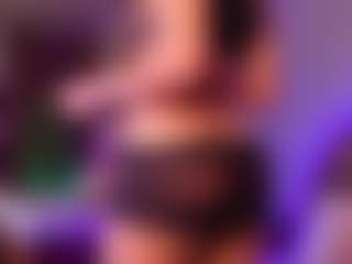 renataa-black's Live Sex Cam Show