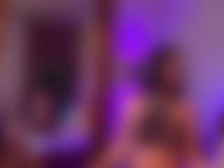 renataa-black's Live Sex Cam Show