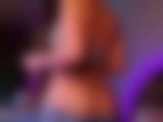 Live cam show with renataa-black - Spank MILF on sexylive.show