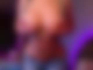 renataa-black's Live Sex Cam Show