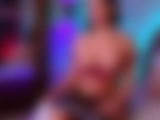 Live cam show with renataa-black - Pornstar Young Adult on Big Tits