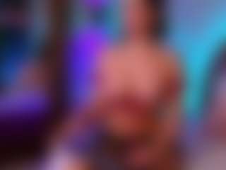 renataa-black's Live Sex Cam Show