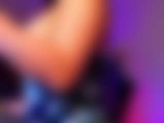 renataa-black's Live Sex Cam Show