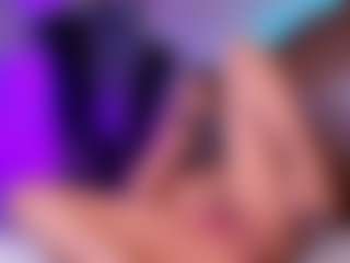 renataa-black's Live Sex Cam Show