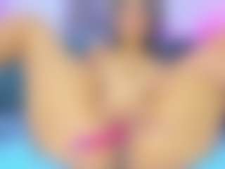 roxanna-0's Live Sex Cam Show