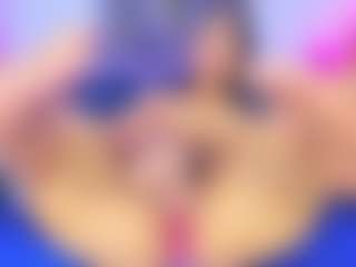 roxanna-0's Live Sex Cam Show