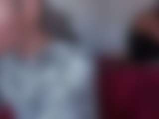 Live cam show with TenderG - Brown Eyes on Gym Cam Girls