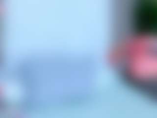 Live cam show with Victoria Queen - Latina Petite on hrnylive.com | colombia