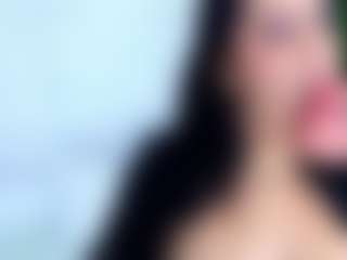 Live cam show with Victoria Queen - Twerk on CamSodaAdn