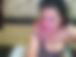 Live cam show with Yanisa23 - Blue Eyes on madthumbs