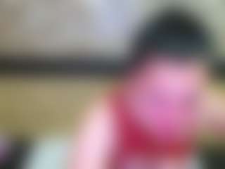 Live cam show with Yanisa23 - Control on Milf Play