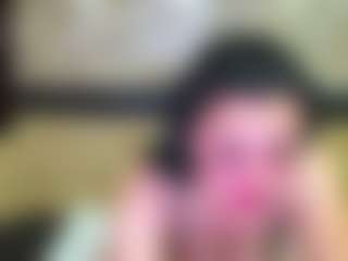 Live cam show with Yanisa23 - Hidden Cam on CamwithHer