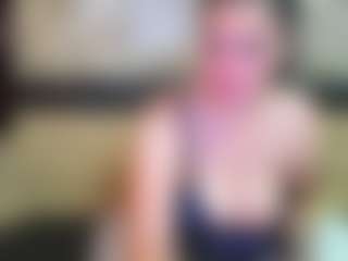 Live cam show with Yanisa23 - Control on https://playwithruby.com