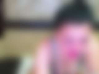 Yanisa23's Live Sex Cam Show