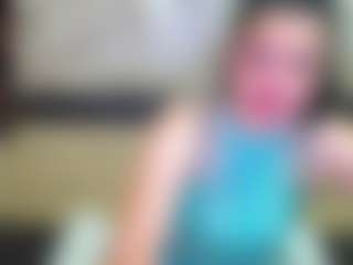 Live cam show with Yanisa23 - Solo on camgirlchat.live