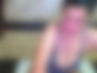 Yanisa23's Live Sex Cam Show