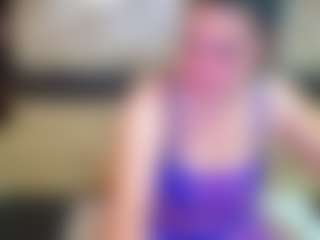 Live cam show with Yanisa23 - Hidden Cam on xxxlivecams.org