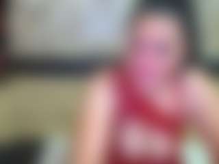 Yanisa23's Live Sex Cam Show