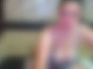 Live cam show with Yanisa23 - Smoking on Strip Flash - Live Sex Shows