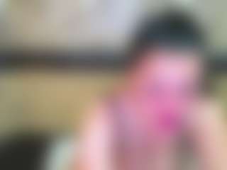 Live cam show with Yanisa23 - Control on slutload