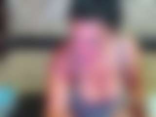Yanisa23's Live Sex Cam Show