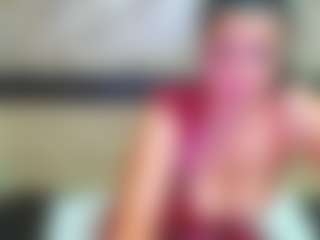 Yanisa23's Live Sex Cam Show