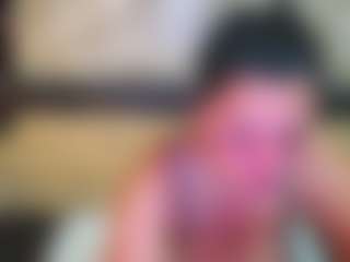 Yanisa23's Live Sex Cam Show