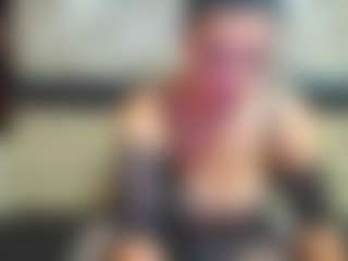 Live cam show with Yanisa23 - Big Tits on googirlz