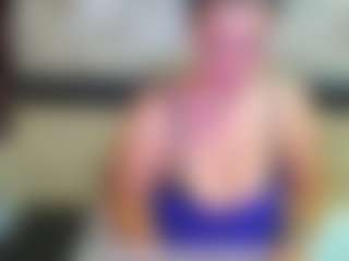 Yanisa23's Live Sex Cam Show