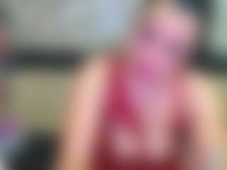 Live cam show with Yanisa23 - Hidden Cam on liverealitysex.com