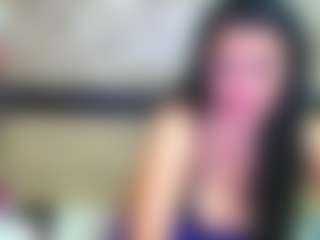 Live cam show with Yanisa23 - Solo on Cam Slut