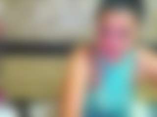 Live cam show with Yanisa23 - Blue Eyes on CamSextacy