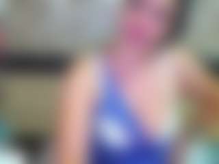 Yanisa23's Live Sex Cam Show