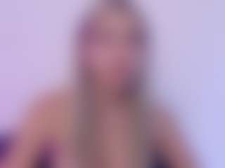Live cam show with Aisha-engel1 - Lush Blonde Hair on ObeyMaria