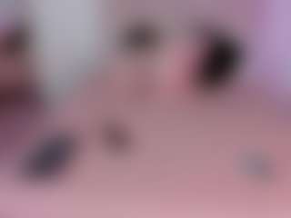 Live cam show with Aisha-engel1 - Public Latina on Stripli.com | colombia