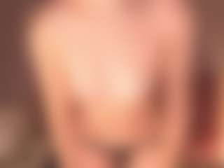 AnnieBluee's Live Sex Cam Show