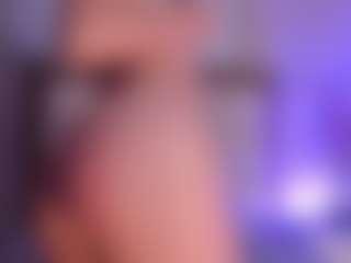 AnnieBluee's Live Sex Cam Show