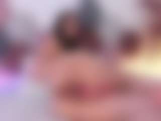 Live cam show with AnnieBluee - Fingers on Dare Cams