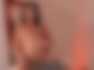Live cam show with AnnieBluee - Public on https://playwithruby.com