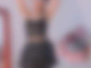 Live cam show with AnnieBluee - Striptease on slutload