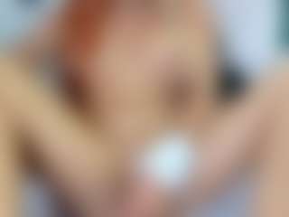 Live cam show with ArianaFire - Facial on Camsoda