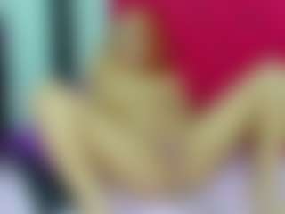 Live cam show with ArianaFire - Ebony Petite on Cam Slut