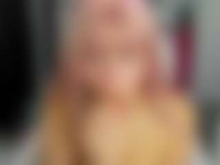 Live cam show with ArianaFire - Red Hair Amateur on fapnchat